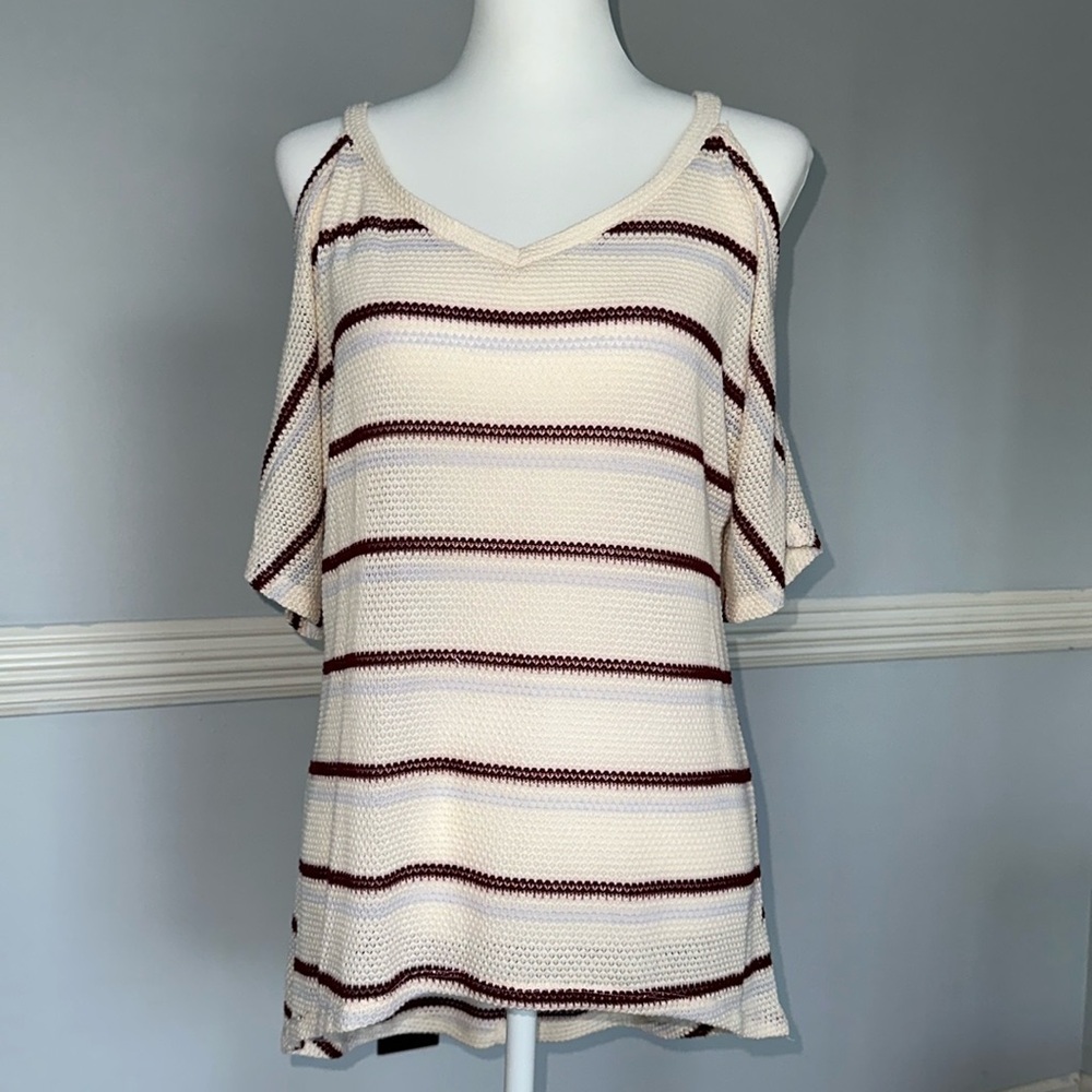 Buckle BKE brand off the shoulder crochet top